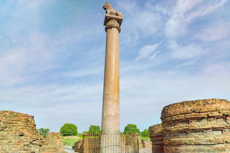 The column Ashoka